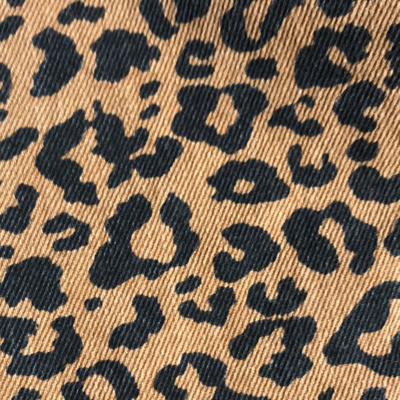 Leopard print denim skirt - Picture 4 of 4